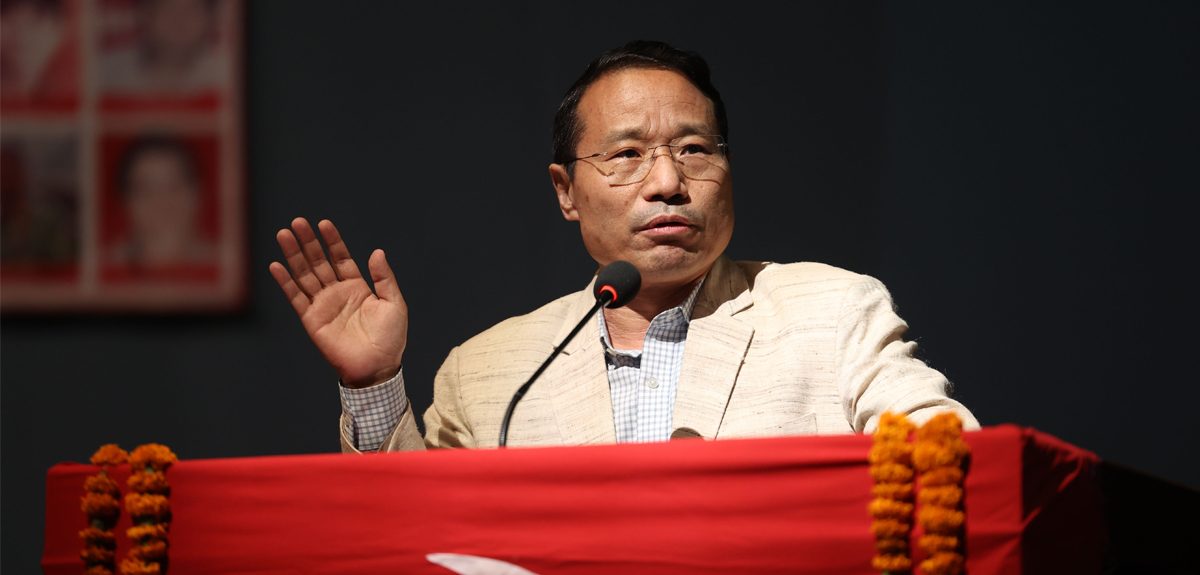 पार्टीमा कसैले प्रचण्डको विकल्प खोजेको छैन : वर्षमान पुन